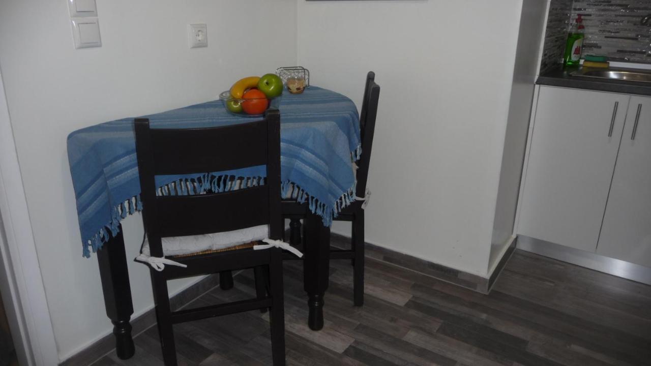 D&J Central Appartment อิโออันนินา ภายนอก รูปภาพ