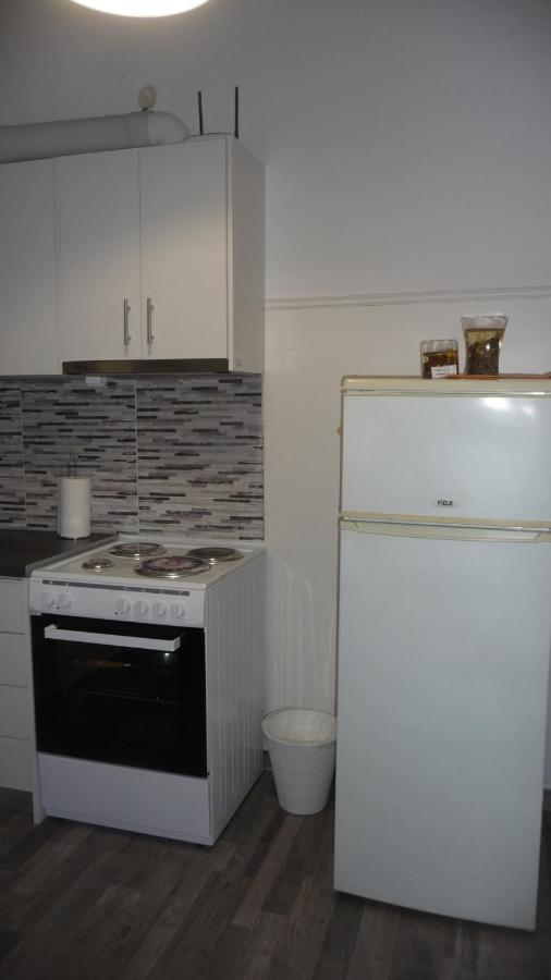 D&J Central Appartment อิโออันนินา ภายนอก รูปภาพ